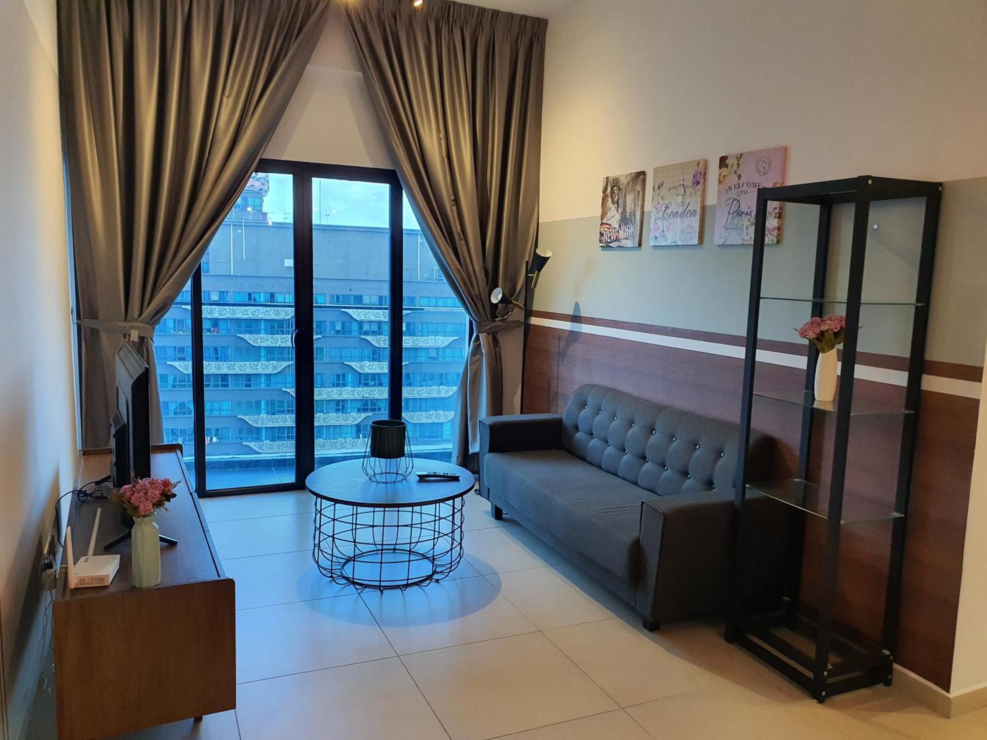 קואלה לומפור Reizz Residence By Luxury Suites מראה חיצוני תמונה