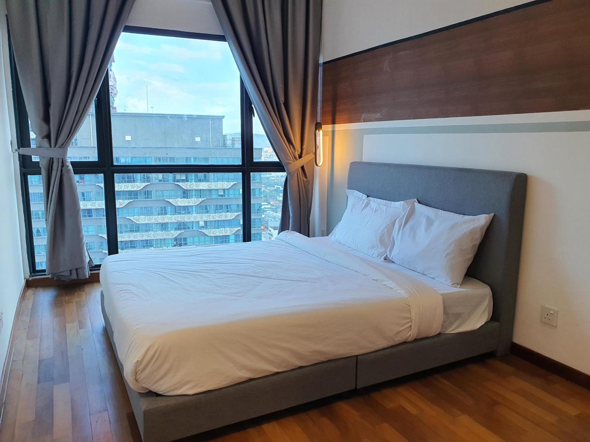 קואלה לומפור Reizz Residence By Luxury Suites מראה חיצוני תמונה